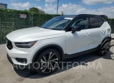 Volvo XC40 T5 2019 2019 vin YV4162UM2K2109611 from auto auction Copart