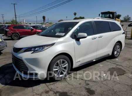 Toyota Sienna 2021 2021 vin 5TDZRKECXMS042884 from auto auction Copart