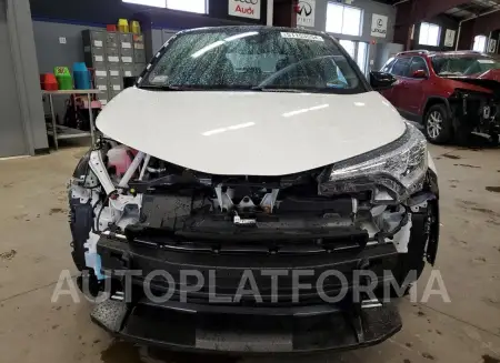 TOYOTA C-HR XLE 2019 vin NMTKHMBX4KR089640 from auto auction Copart