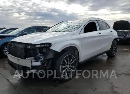 MERCEDES-BENZ GLA 250 2015 vin WDCTG4EB4FJ170823 from auto auction Copart