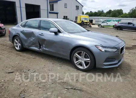 VOLVO S90 T5 MOM 2018 vin LVY982MK4JP016582 from auto auction Copart