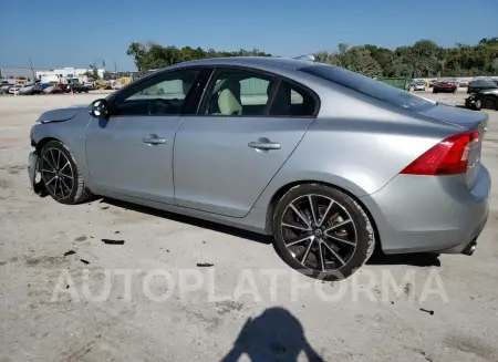 VOLVO S60 DYNAMI 2018 vin YV140MTL2J2450585 from auto auction Copart