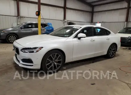 VOLVO S90 T6 MOM 2017 vin YV1A22MK1H1015418 from auto auction Copart