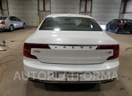 VOLVO S90 T6 MOM 2017 vin YV1A22MK1H1015418 from auto auction Copart