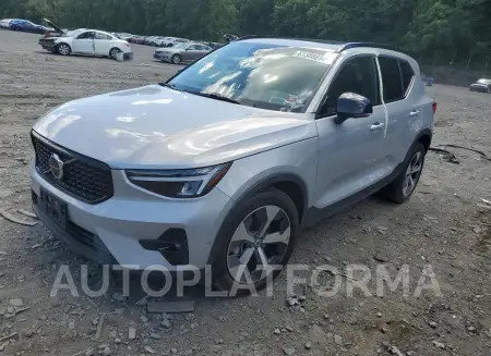 VOLVO XC40 PLUS 2023 vin YV4L12UW4P2931777 from auto auction Copart