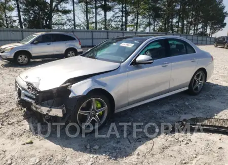 MERCEDES-BENZ E 300 4MAT 2019 vin WDDZF4KB1KA530766 from auto auction Copart