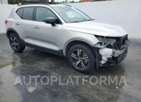 VOLVO XC40 CORE 2024 vin YV4L12UK7R2326040 from auto auction Copart