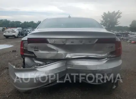 VOLVO S90 T5 MOM 2018 vin LVY982MK1JP033176 from auto auction Copart