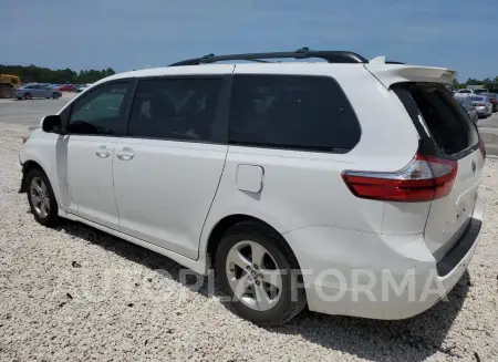 TOYOTA SIENNA LE 2018 vin 5TDKZ3DC3JS958603 from auto auction Copart