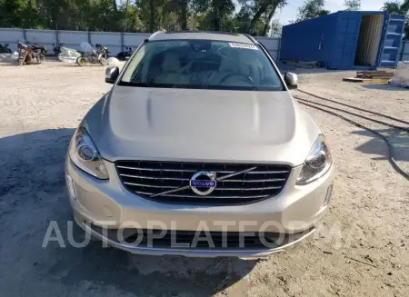 VOLVO XC60 T5 IN 2017 vin YV440MDU8H2203625 from auto auction Copart