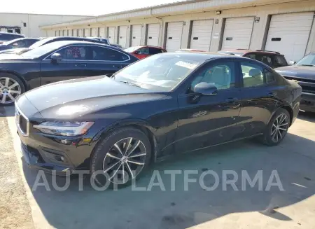 VOLVO S60 T5 MOM 2021 vin 7JR102FK5MG102126 from auto auction Copart