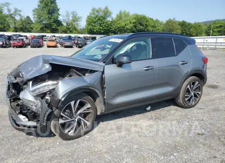 Volvo XC40 T5 2019 2019 vin YV4162UM2K2102562 from auto auction Copart