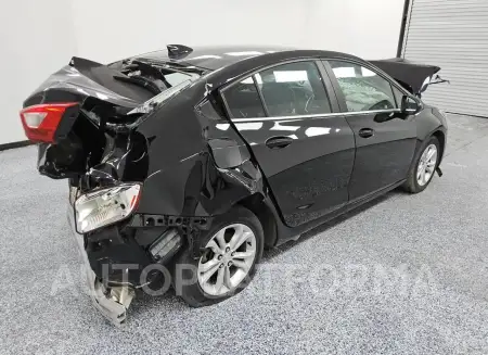 CHEVROLET CRUZE LT 2019 vin 1G1BE5SM8K7146124 from auto auction Copart