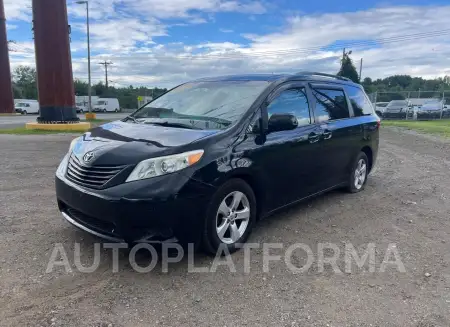 TOYOTA SIENNA LE 2015 vin 5TDKK3DC3FS564241 from auto auction Copart