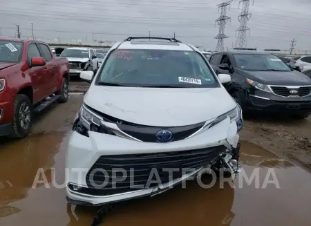 TOYOTA SIENNA XLE 2022 vin 5TDYRKEC3NS091521 from auto auction Copart