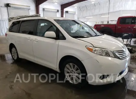 TOYOTA SIENNA LE 2015 vin 5TDJK3DC3FS116495 from auto auction Copart