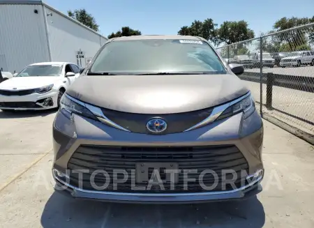 TOYOTA SIENNA XLE 2021 vin 5TDJSKFCXMS006161 from auto auction Copart