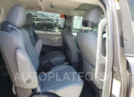 TOYOTA SIENNA XLE 2021 vin 5TDJSKFCXMS006161 from auto auction Copart