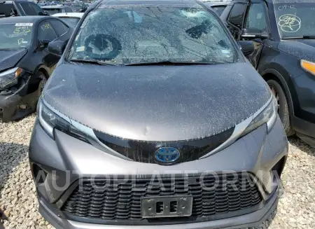 TOYOTA SIENNA XSE 2022 vin 5TDXRKEC9NS082947 from auto auction Copart