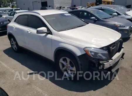 MERCEDES-BENZ GLA 250 2019 vin WDCTG4EB8KU004782 from auto auction Copart