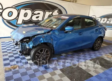 Toyota Yaris 2019 2019 vin 3MYDLBYV3KY510048 from auto auction Copart