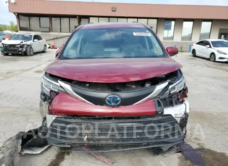 TOYOTA SIENNA LE 2022 vin 5TDKRKEC7NS075666 from auto auction Copart