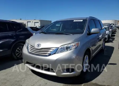 TOYOTA SIENNA LE 2017 vin 5TDKZ3DC9HS847368 from auto auction Copart