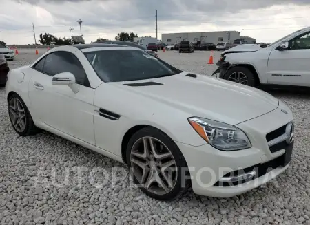 MERCEDES-BENZ SLK 300 2016 vin WDDPK3JA2GF121787 from auto auction Copart