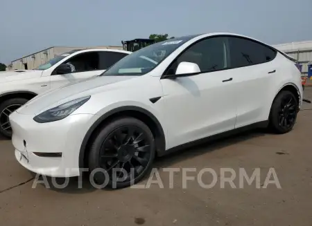 Tesla Model Y 2021 2021 vin 5YJYGDEEXMF074706 from auto auction Copart