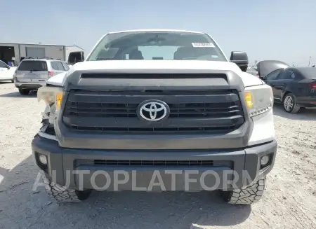 TOYOTA TUNDRA DOU 2015 vin 5TFRM5F17FX085525 from auto auction Copart