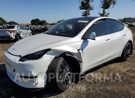 Tesla Model Y 2021 2021 vin 5YJYGDEF7MF240155 from auto auction Copart