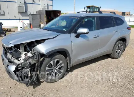 Toyota Highlander 2023 2023 vin 5TDKBRCH2PS586488 from auto auction Copart