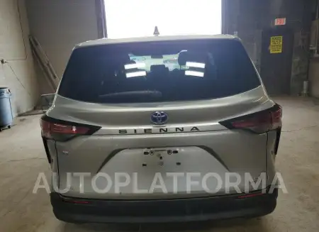 TOYOTA SIENNA LE 2021 vin 5TDKSKFC1MS005680 from auto auction Copart