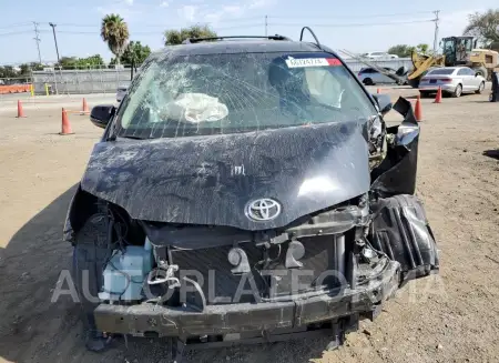 TOYOTA SIENNA XLE 2016 vin 5TDYK3DC1GS742594 from auto auction Copart