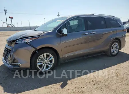 Toyota Sienna 2021 2021 vin 5TDZSKFC6MS038141 from auto auction Copart