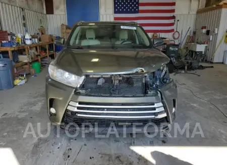 TOYOTA HIGHLANDER 2017 vin 5TDJZRFH8HS443047 from auto auction Copart