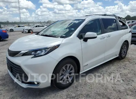 Toyota Sienna XLE 2021 2021 vin 5TDYRKEC9MS008446 from auto auction Copart