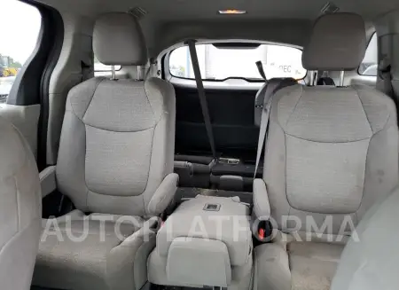 TOYOTA SIENNA LE 2021 vin 5TDKSKFCXMS038144 from auto auction Copart