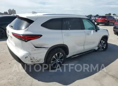 TOYOTA HIGHLANDER 2021 vin 5TDGZRAH8MS057515 from auto auction Copart