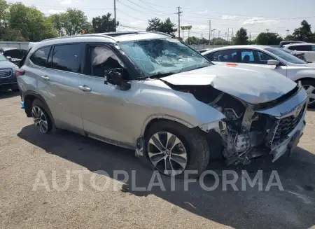 TOYOTA HIGHLANDER 2022 vin 5TDGZRBH5NS585903 from auto auction Copart