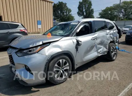 TOYOTA HIGHLANDER 2022 vin 5TDGZRBH5NS585903 from auto auction Copart