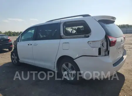 TOYOTA SIENNA LE 2015 vin 5TDKK3DC0FS576864 from auto auction Copart