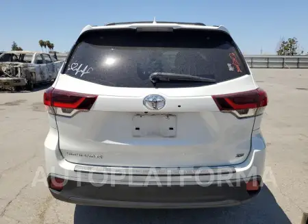 TOYOTA HIGHLANDER 2019 vin 5TDKZRFH2KS567018 from auto auction Copart