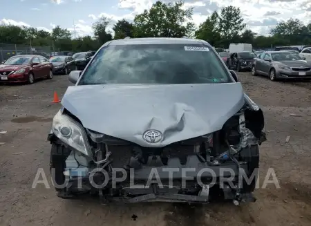 TOYOTA SIENNA LE 2015 vin 5TDKK3DC7FS538290 from auto auction Copart