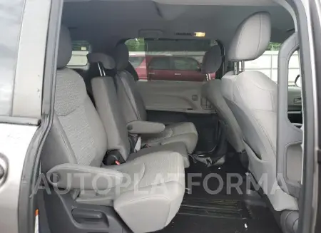 TOYOTA SIENNA LE 2021 vin 5TDKRKEC8MS048782 from auto auction Copart