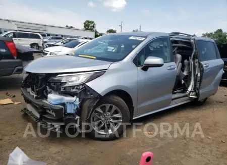 Toyota Sienna LE 2023 2023 vin 5TDKSKFC6PS077348 from auto auction Copart