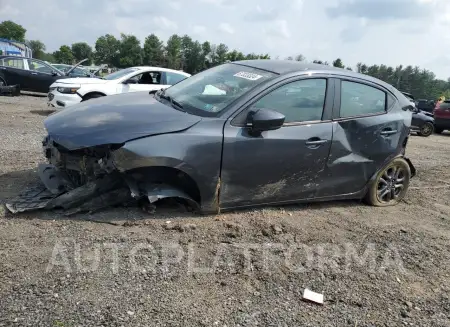 Toyota Yaris 2019 2019 vin 3MYDLBYV0KY520875 from auto auction Copart