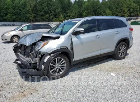 Toyota Highlander 2019 2019 vin 5TDKZRFH2KS347037 from auto auction Copart