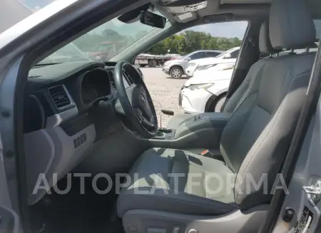 TOYOTA HIGHLANDER 2019 vin 5TDKZRFHXKS574220 from auto auction Copart