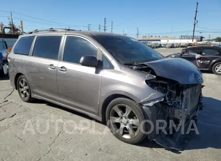 TOYOTA SIENNA SE 2016 vin 5TDXK3DC0GS759138 from auto auction Copart